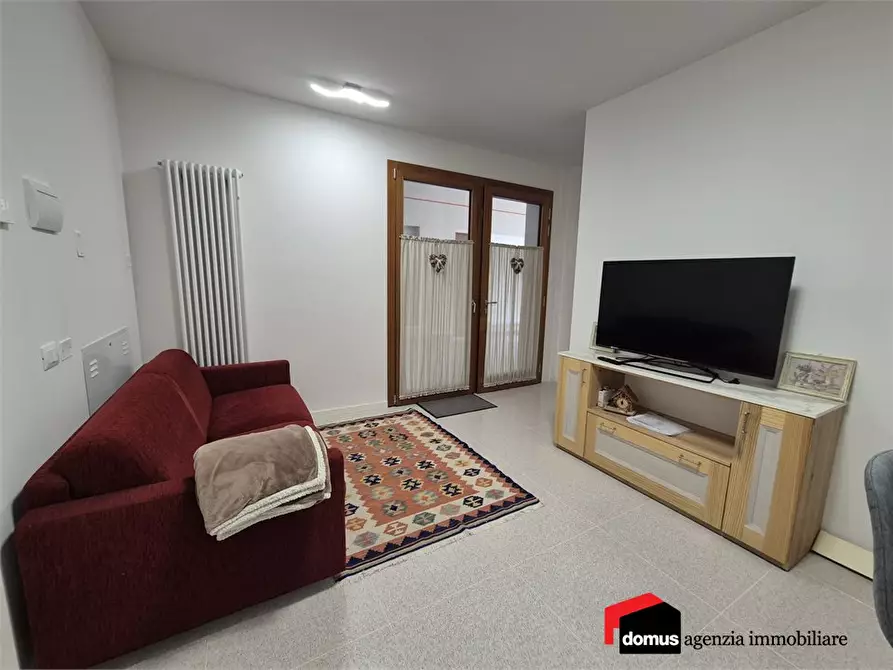 Immagine 3 di Appartamento in affitto  a Tonezza Del Cimone