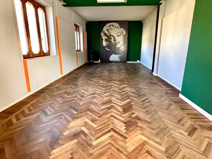 Immagine 2 di Negozio in affitto  a Cogollo Del Cengio