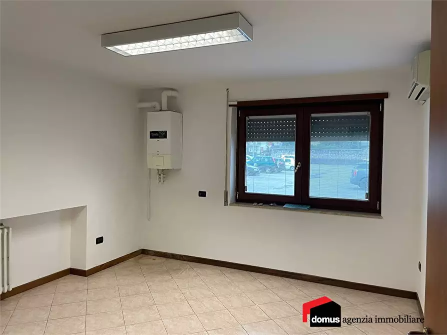 Immagine 3 di Ufficio in affitto  a Thiene
