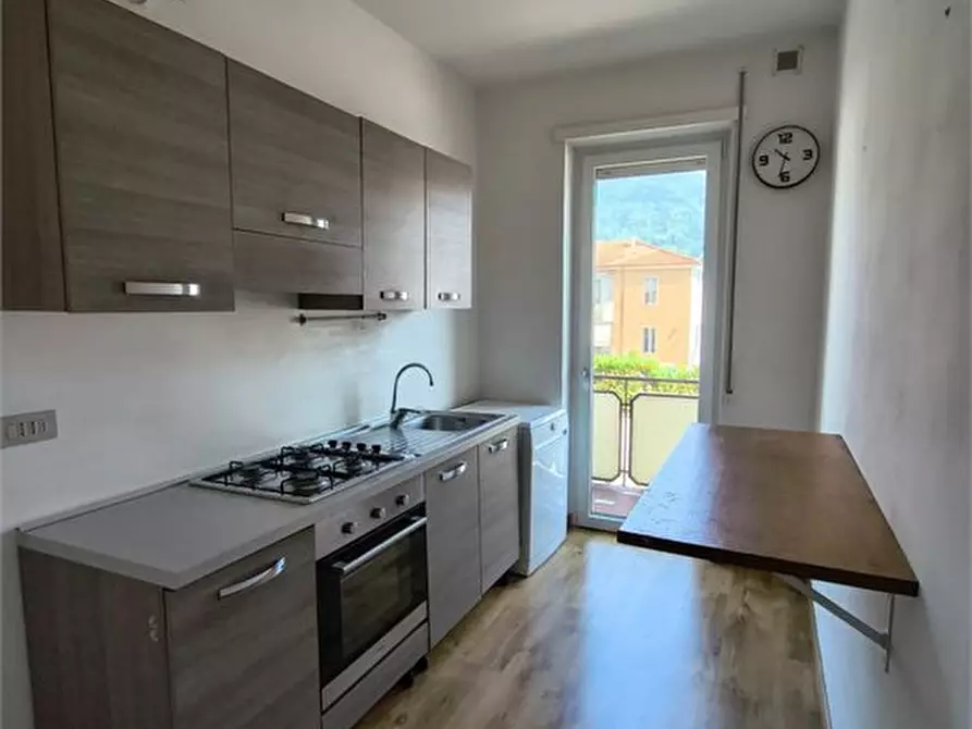 Immagine 4 di Appartamento in vendita  a Schio
