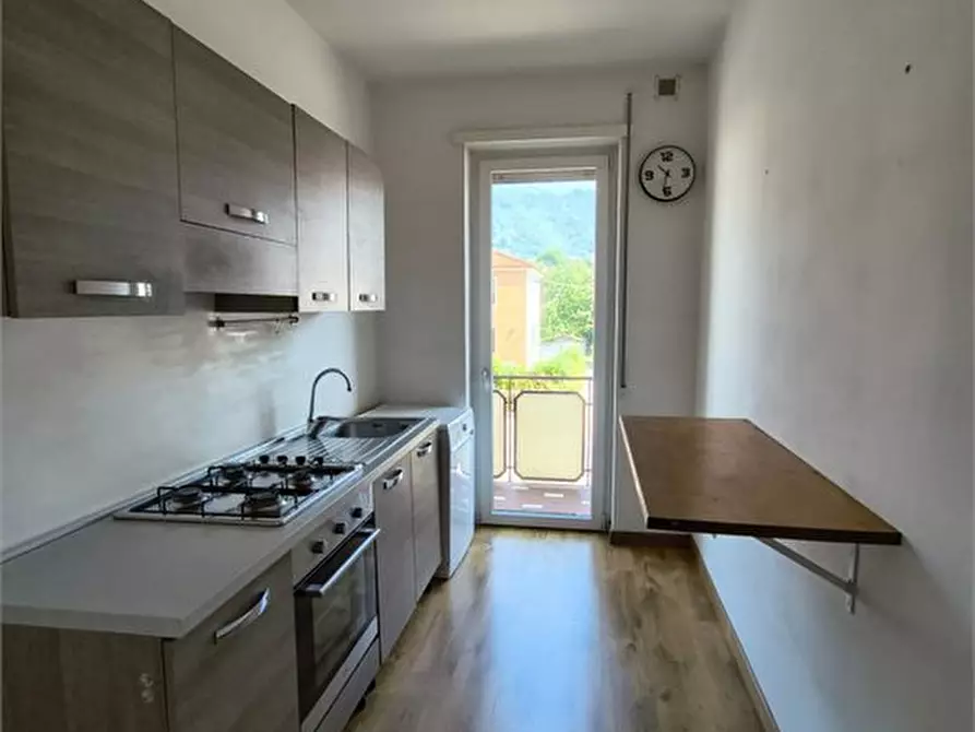 Immagine 3 di Appartamento in vendita  a Schio