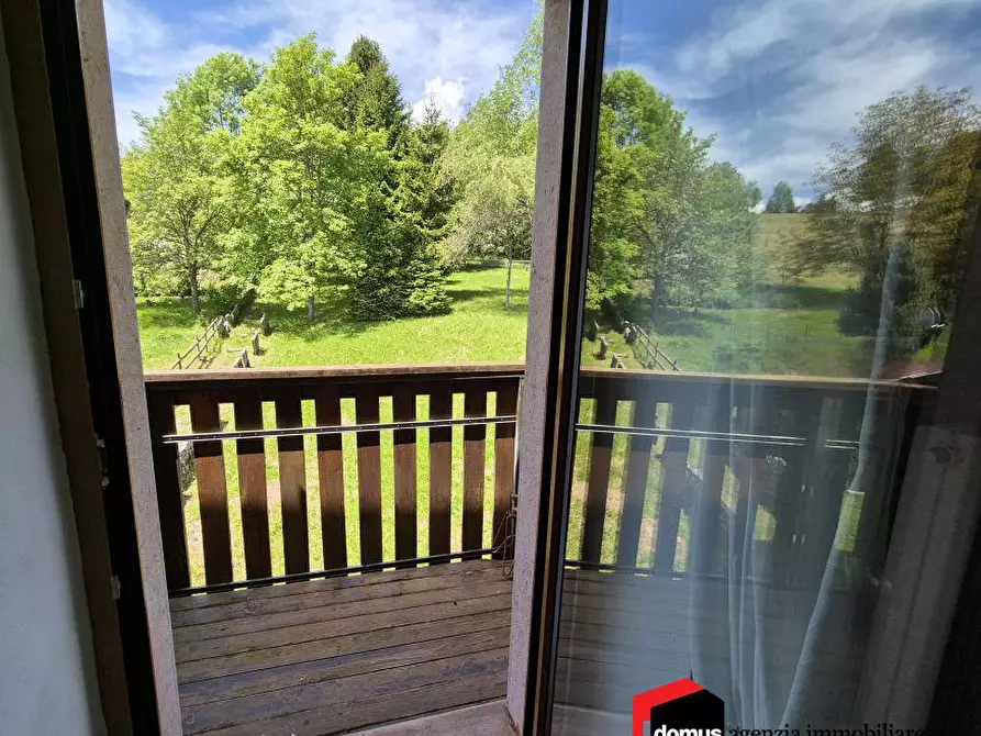 Immagine 1 di Appartamento in vendita  a Tonezza Del Cimone