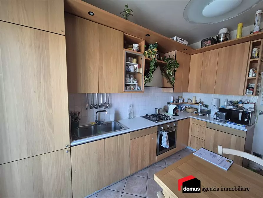 Immagine 6 di Appartamento in vendita  a Schio