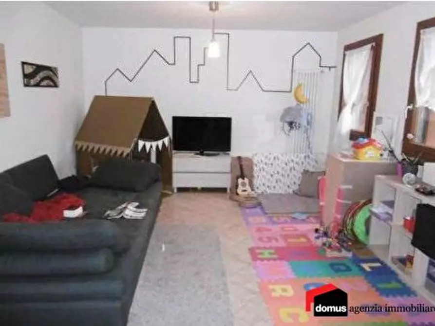 Immagine 1 di Appartamento in vendita  a Tonezza Del Cimone