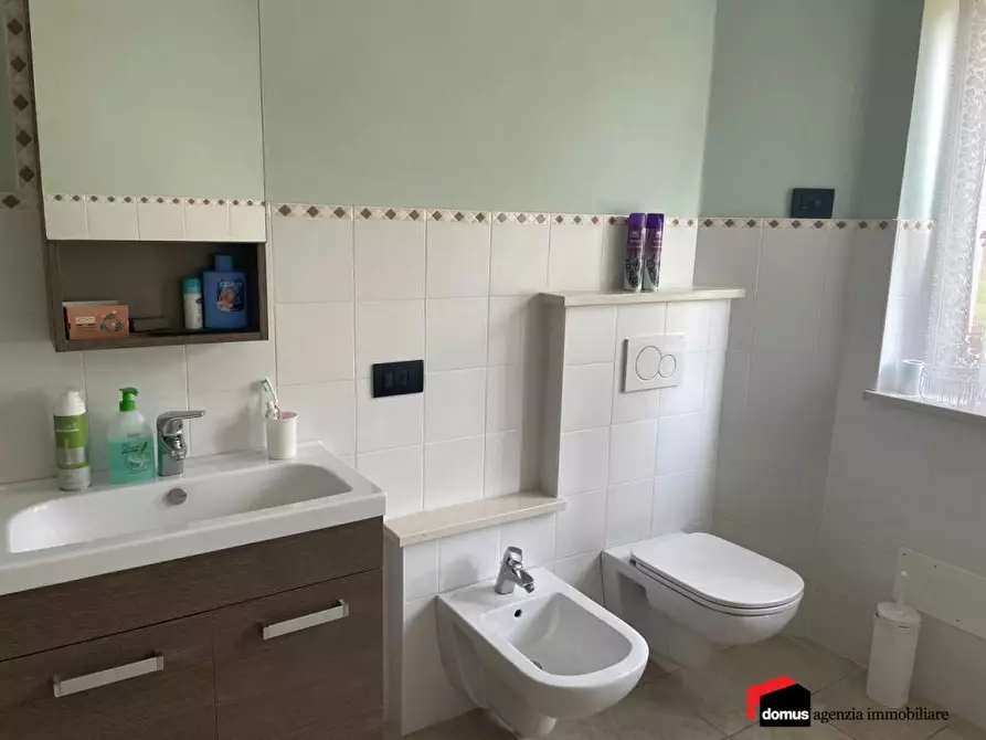 Immagine 5 di Appartamento in vendita  a Lugo Di Vicenza