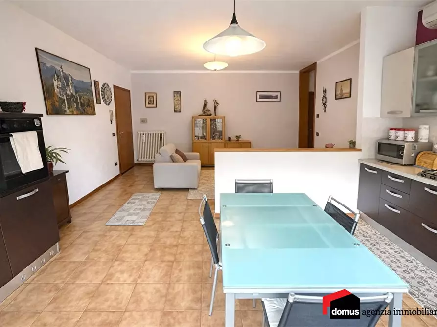 Immagine 3 di Appartamento in vendita  18 a Caltrano