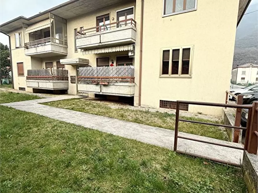 Immagine 1 di Appartamento in vendita  18 a Caltrano