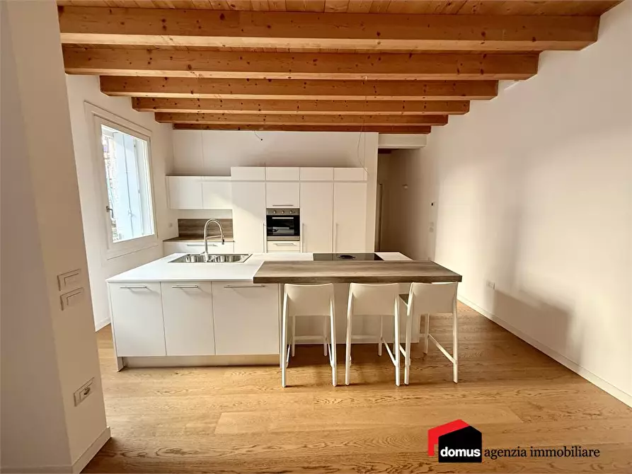 Immagine 8 di Appartamento in vendita  a Thiene