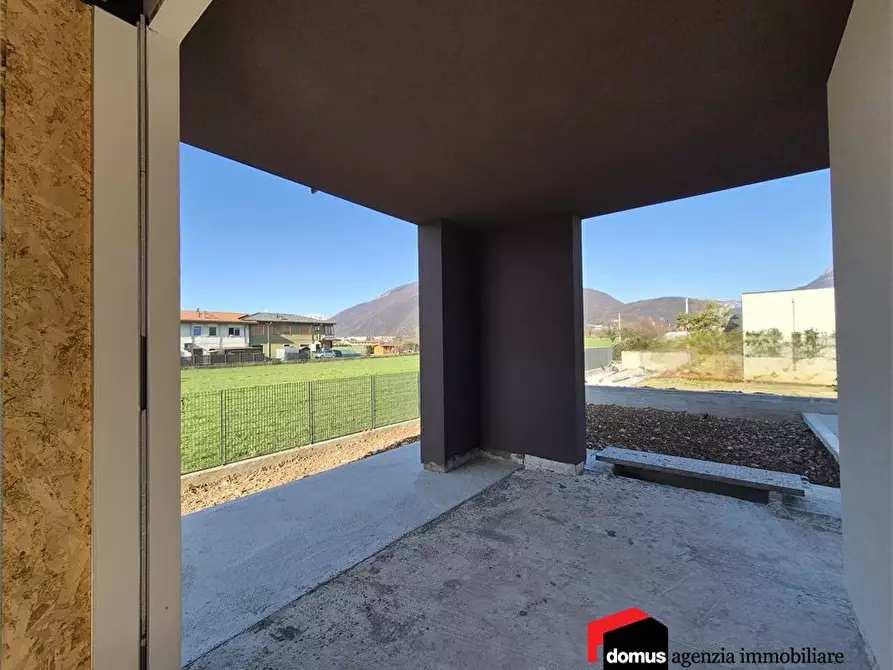 Immagine 8 di Casa semindipendente in vendita  a Carrè