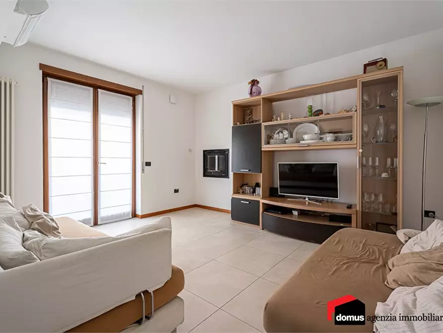 Immagine 3 di Casa semindipendente in vendita  a Zanè