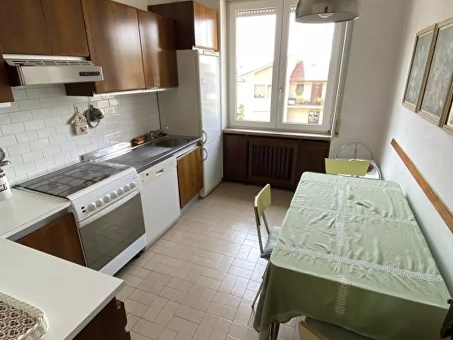 Immagine 7 di Negozio in vendita  a Lugo Di Vicenza