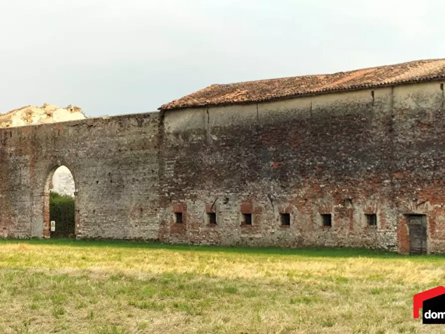 Immagine 1 di Rustico / casale in vendita  a Dueville