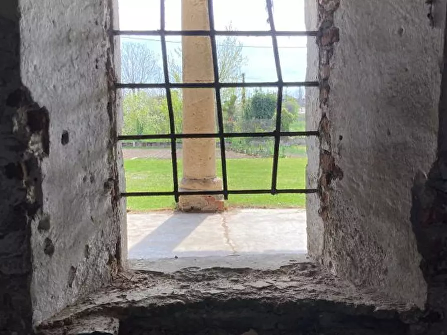 Immagine 4 di Rustico / casale in vendita  a Dueville