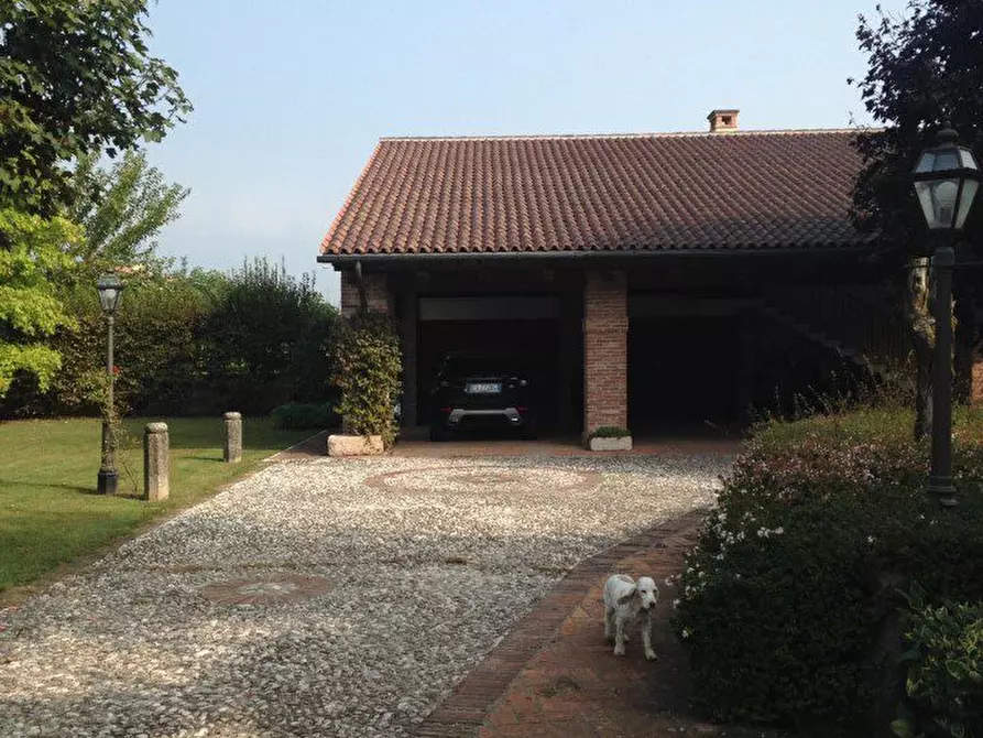 Immagine 5 di Villa in vendita  a Zanè