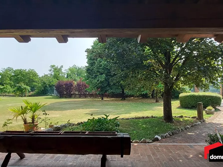Immagine 9 di Villa in vendita  a Zanè
