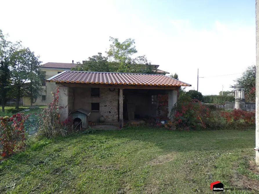 Immagine 7 di Villa in vendita  a Breganze