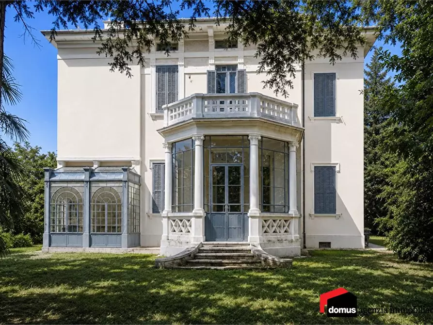Immagine 3 di Villa in vendita  a Thiene
