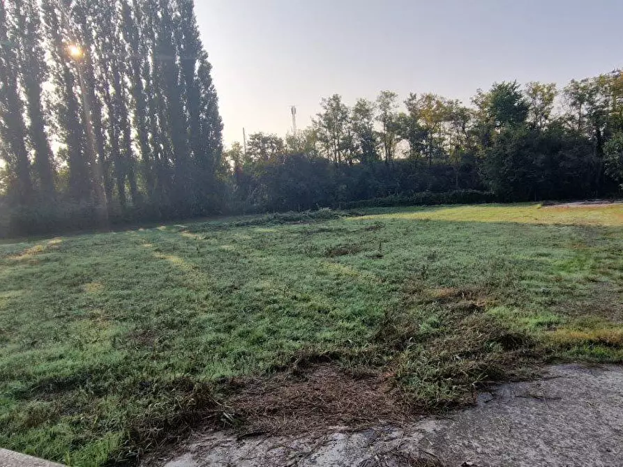 Immagine 4 di Terreno in vendita  a Cassano D'adda