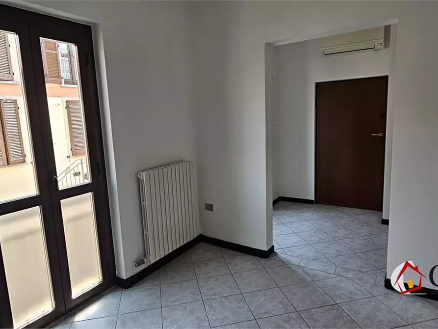 Immagine 4 di Ufficio in affitto  4 a Trezzo Sull'adda