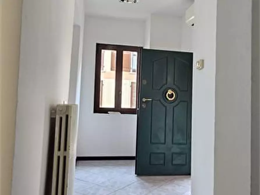Immagine 3 di Ufficio in affitto  4 a Trezzo Sull'adda