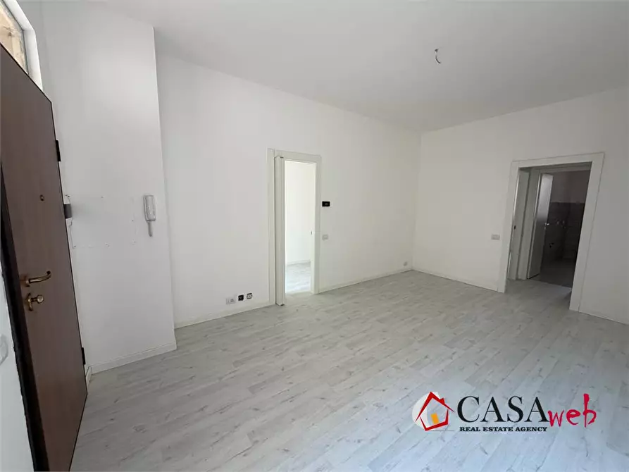 Immagine 1 di Appartamento in vendita  5 a Pessano Con Bornago