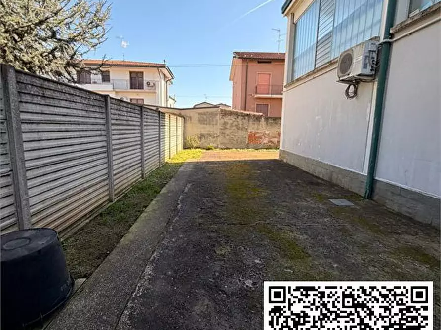 Immagine 10 di Capannone industriale in vendita  a Brignano Gera D'adda