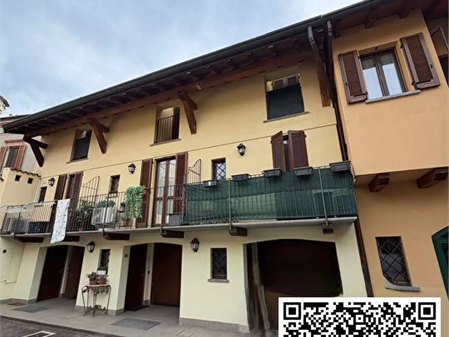Immagine 1 di Casa semindipendente in vendita  a Gessate