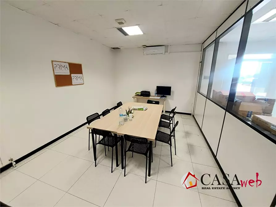 Immagine 2 di Ufficio in vendita  1 a Cassina De' Pecchi