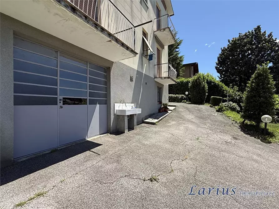 Immagine 6 di Appartamento in vendita  13 a Anzano Del Parco