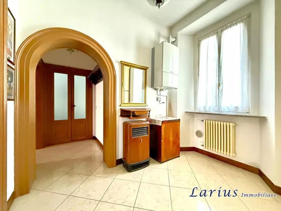 Immagine 9 di Appartamento in vendita  34 a Asso