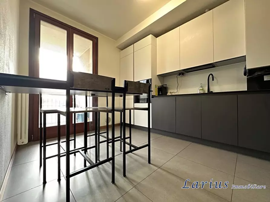 Immagine 9 di Appartamento in vendita  37/D a Canzo