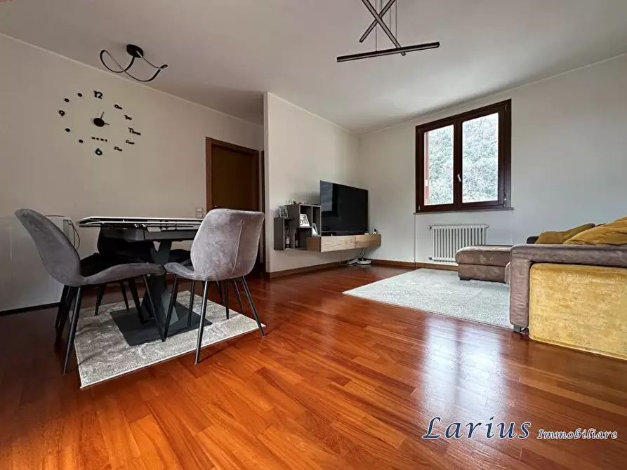 Immagine 1 di Appartamento in vendita  37/D a Canzo