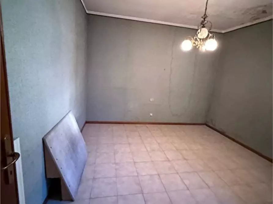 Immagine 2 di Appartamento in vendita  a Eupilio