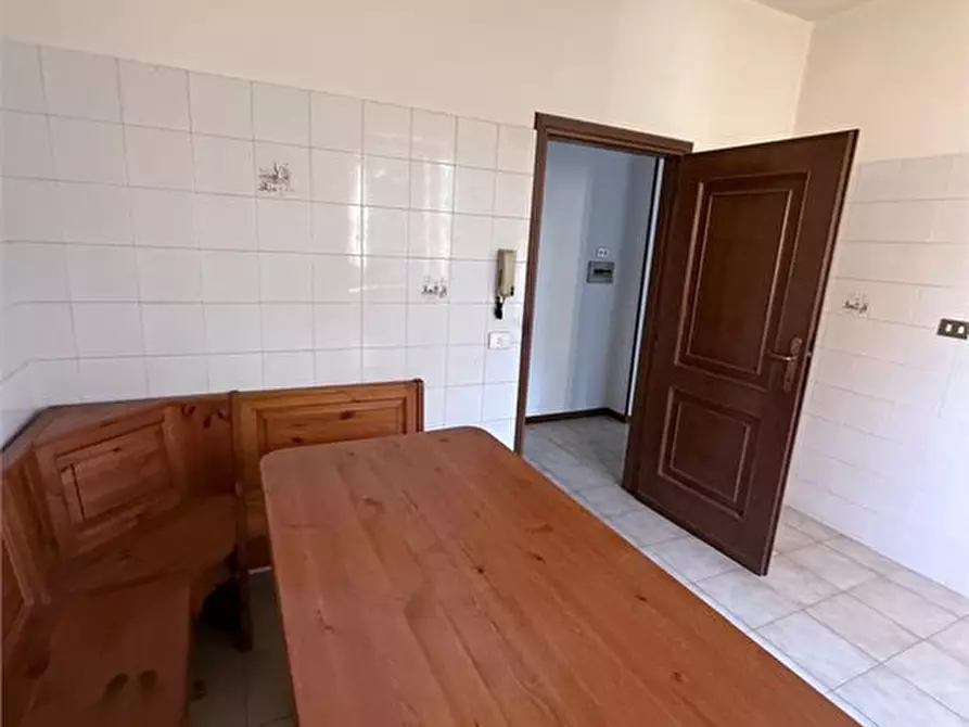 Immagine 10 di Appartamento in vendita  a Eupilio