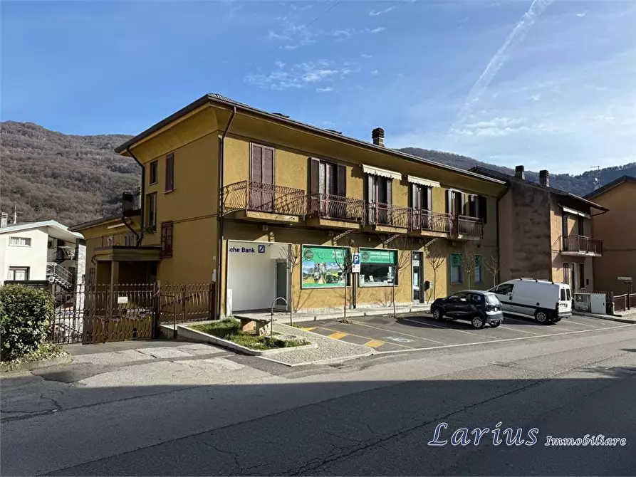 Immagine 6 di Appartamento in vendita  9 a Valbrona