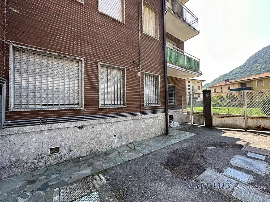 Immagine 10 di Appartamento in vendita  9 a Valbrona