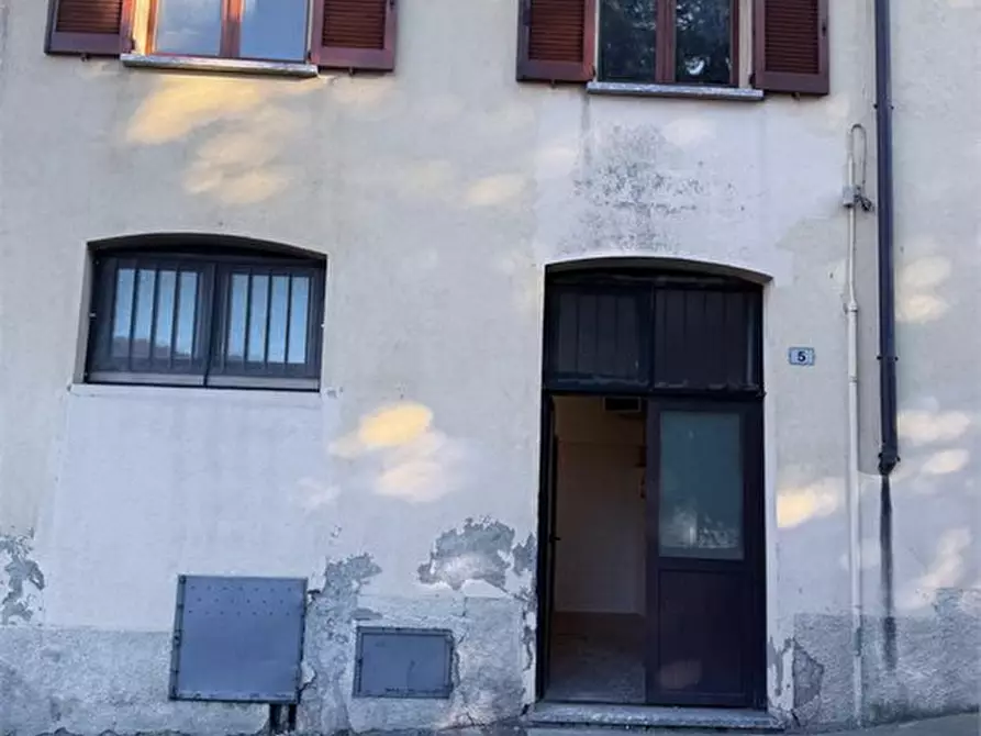 Immagine 3 di Appartamento in vendita  a Eupilio