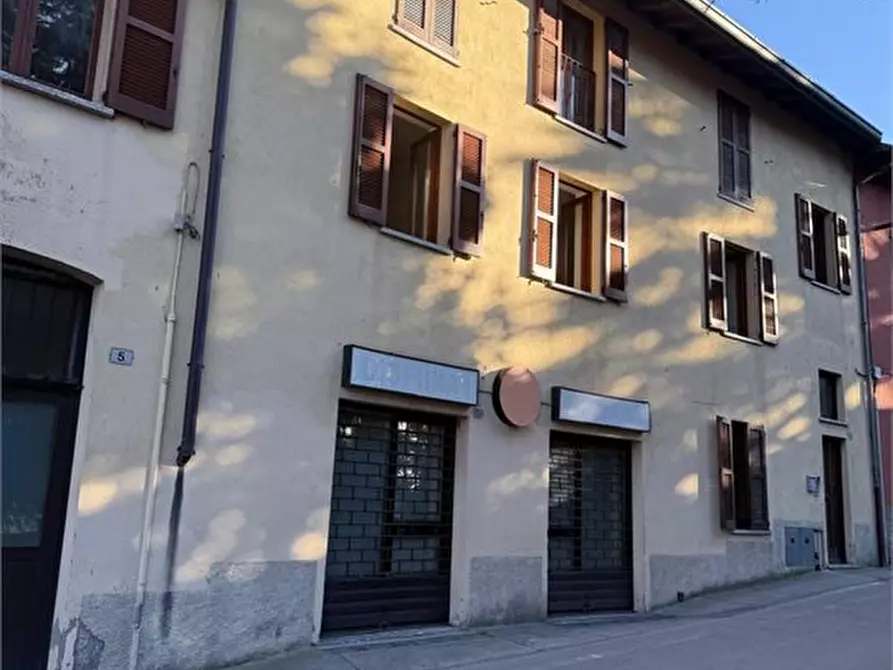 Immagine 4 di Appartamento in vendita  a Eupilio