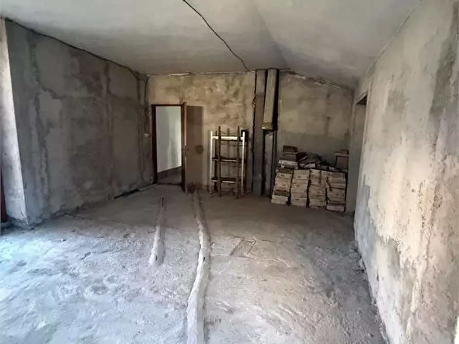 Immagine 9 di Appartamento in vendita  a Eupilio