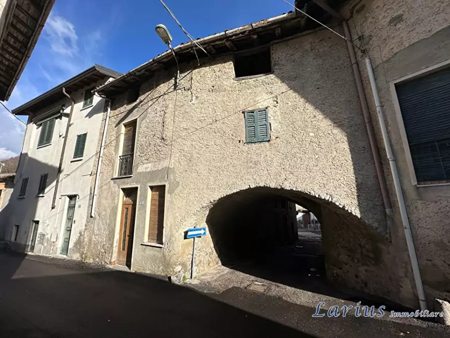 Immagine 6 di Casa indipendente in vendita  3 a Valbrona