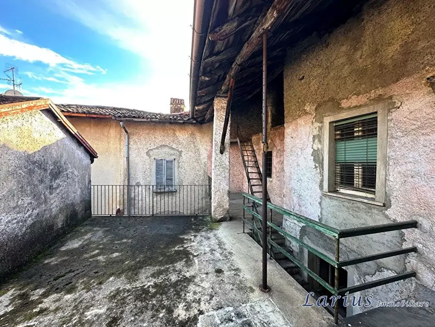 Immagine 2 di Casa indipendente in vendita  3 a Valbrona