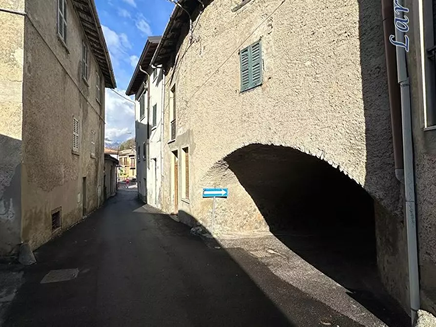 Immagine 8 di Casa indipendente in vendita  3 a Valbrona