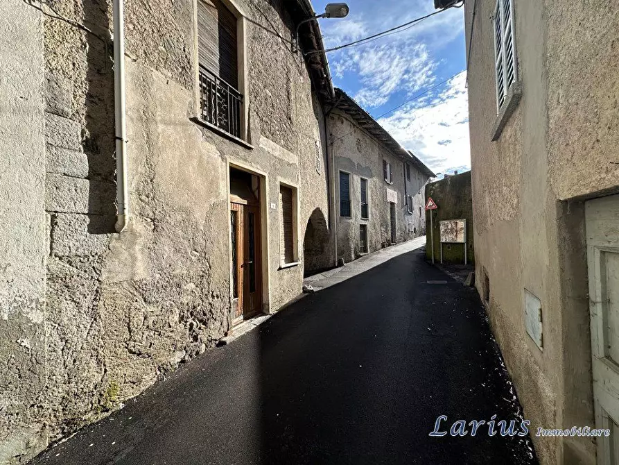 Immagine 9 di Casa indipendente in vendita  3 a Valbrona