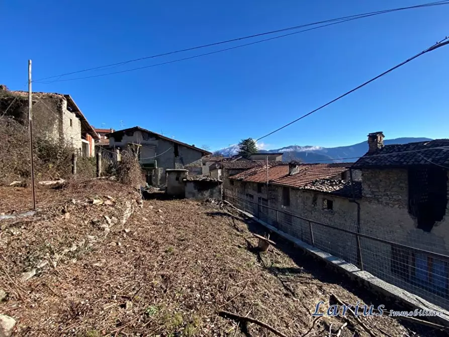 Immagine 7 di Casa indipendente in vendita  24 a Asso