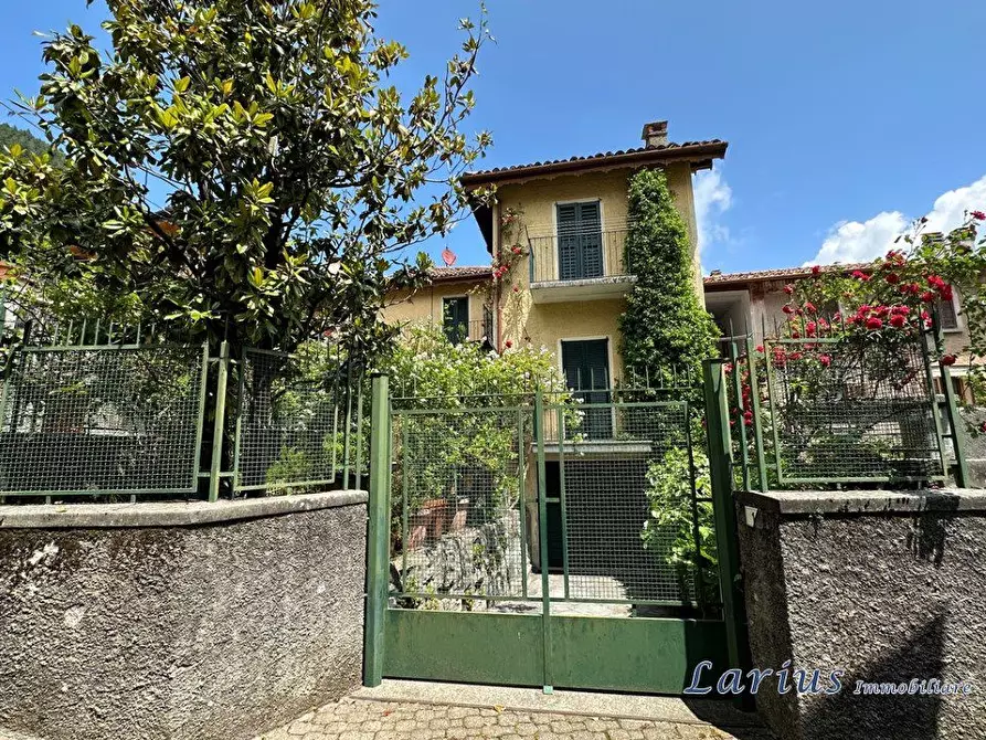 Immagine 3 di Casa semindipendente in vendita  35 a Magreglio