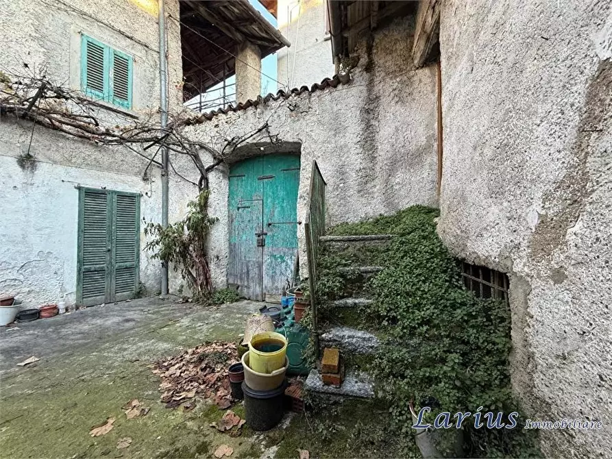 Immagine 9 di Rustico / casale in vendita  8 a Valbrona