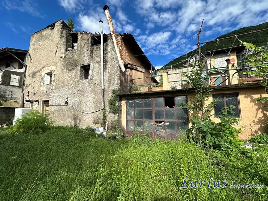 Immagine 5 di Rustico / casale in vendita  2 a Ponte Lambro