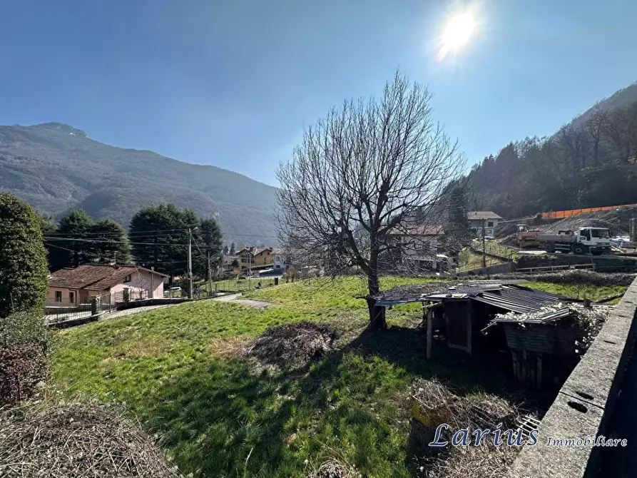 Immagine 4 di Terreno edificabile in vendita  a Valbrona