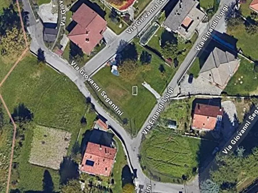 Immagine 10 di Terreno edificabile in vendita  a Valbrona