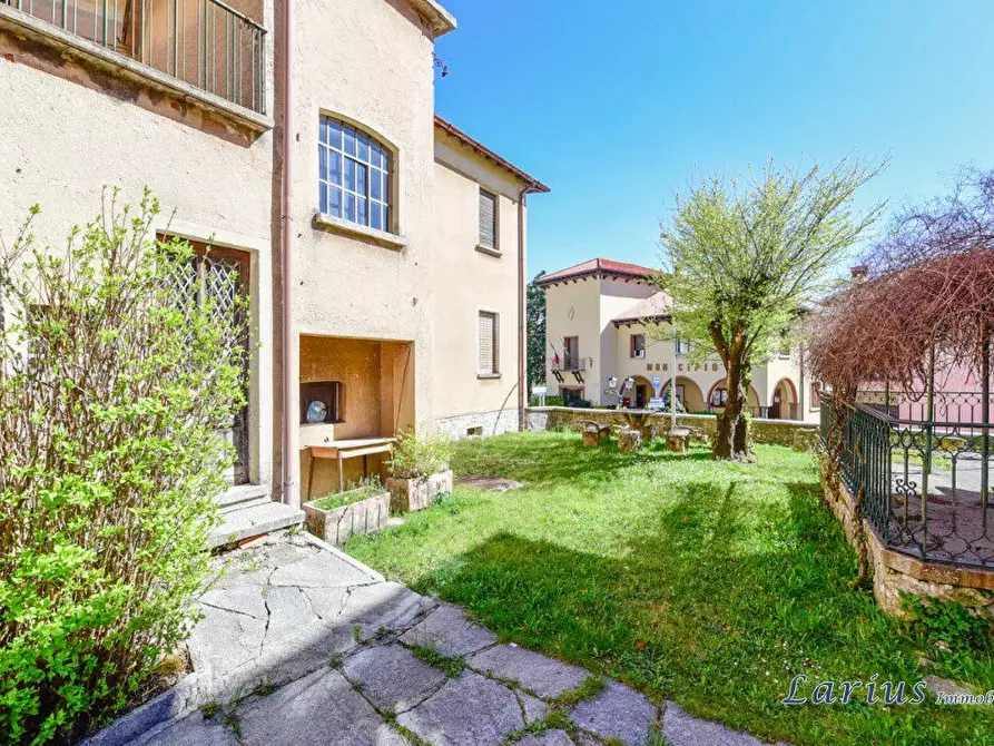 Immagine 9 di Villa in vendita  1 a Magreglio